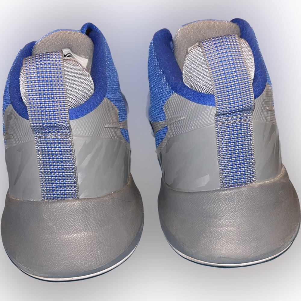Nike Air Versatile - Picture 4 of 7